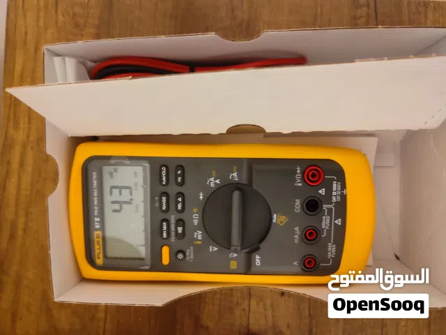 جهاز ملتميتر صناعي  1000 فولت AC/DC من FLUKE