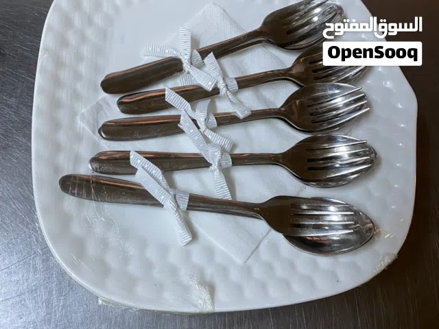 للبيع صحون فاخره باكيت مع الققشه والشوكه واغراض بوفيهات
