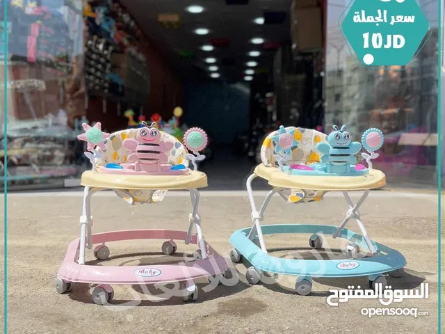 عربة تعليم مشي مميزه مع موسيقى نخب او تناسب عمر من 3 اشهر الي سنه حسب حجم الطفل