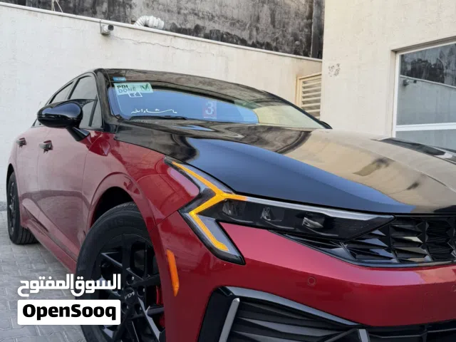 2025 كيا K5 EX