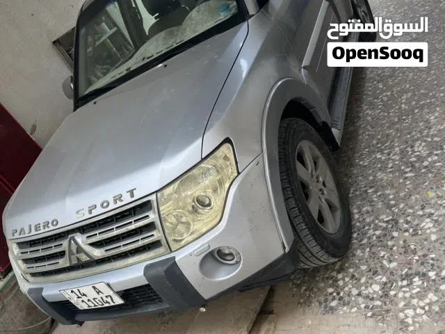 2008 ميتسوبيشي باجيرو GLS