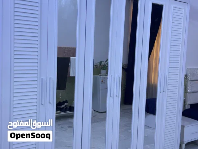 غرفة نوم نفرين نظيفه