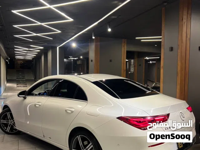 2022 مرسيدس بنز الفئة-CLA CLA 200