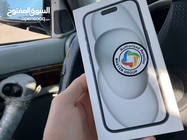 ايفون 15 .