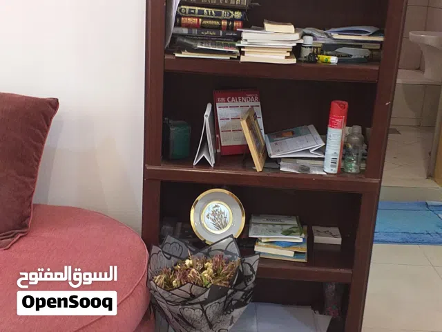 مكتبه بحاله جيده