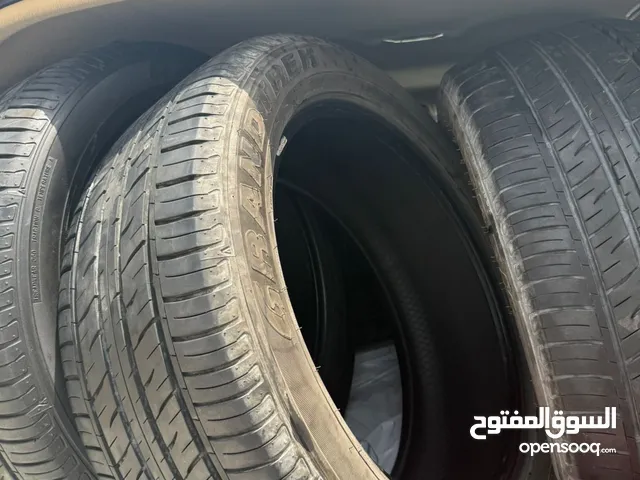 للبيع تواير شبه جديد استخدم اقل السنة 2023 مال LX570 275/50/21