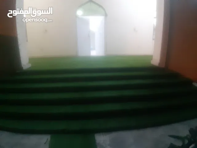 العشب الصناعي ( الجراس) نحن لدينا فريق عمل متميز لتركيب وبيع العشب الصناعي موقعنا الخوير خبرة 30 عام