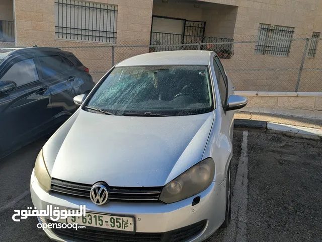 سيارة جولف 2011 جير عادي للبيع كاش فقطططط