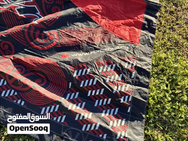 كايت سيرف لرياضة الكايت نوع اوزون زفر مقاس 17 متر بحالة جيده