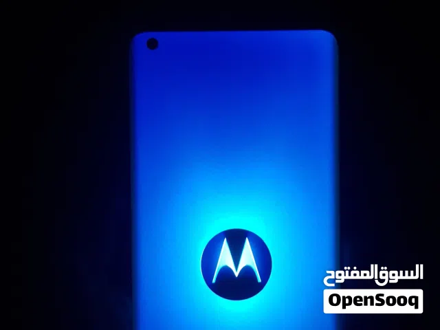 موتريلا ايدج بلاص معلك على هاي الوضعيه معلك وباقي على هاي الوضعيه