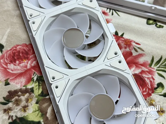 للبيع مراوح شبيه ليان لي