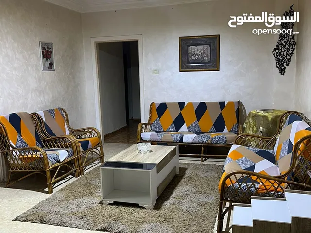 110 m2 2 Bedrooms Apartments for Rent in Zarqa Al Zarqa Al Jadeedeh