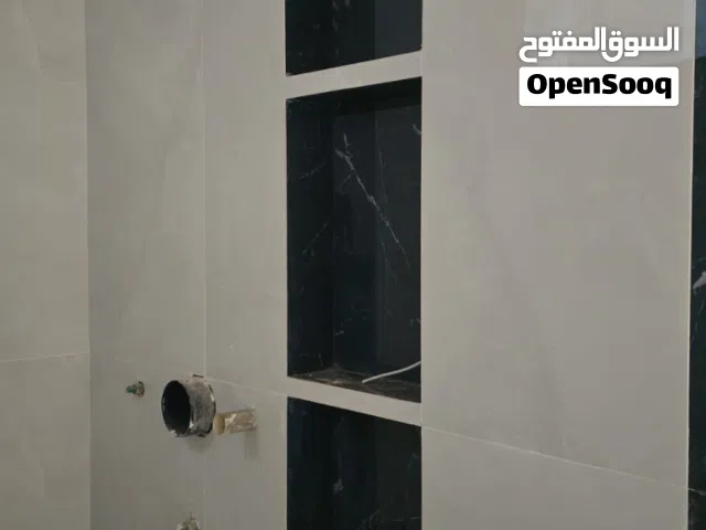 كادر مختص لتطبيق كافة انواع السيراميك ومشتقاتة