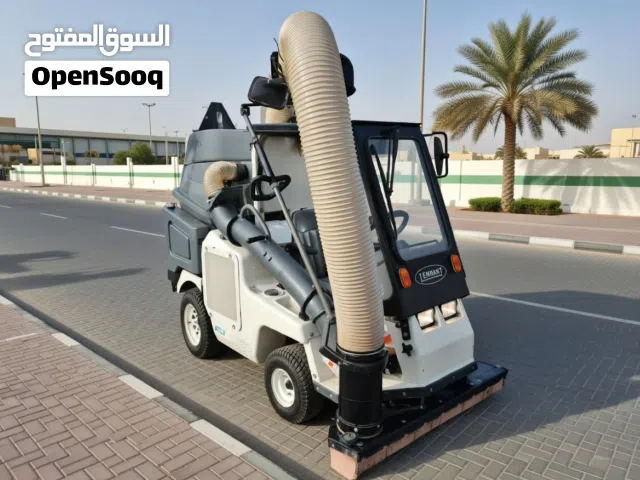 مكنسة طرق صناعة أمريكي شبه جديد