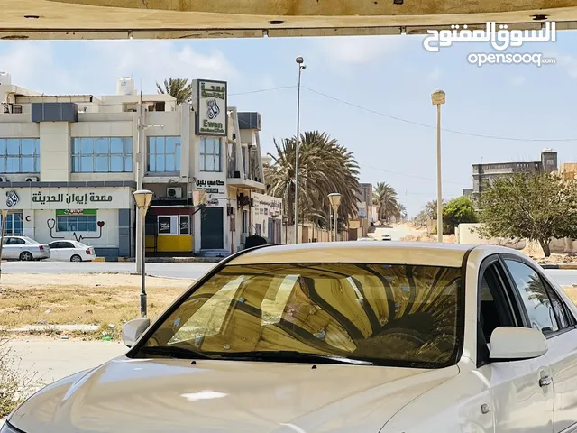 Used Hyundai Sonata in Tripoli