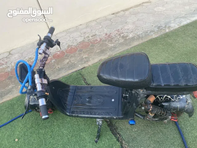 سكوتر هارلي كهربائي نضيف