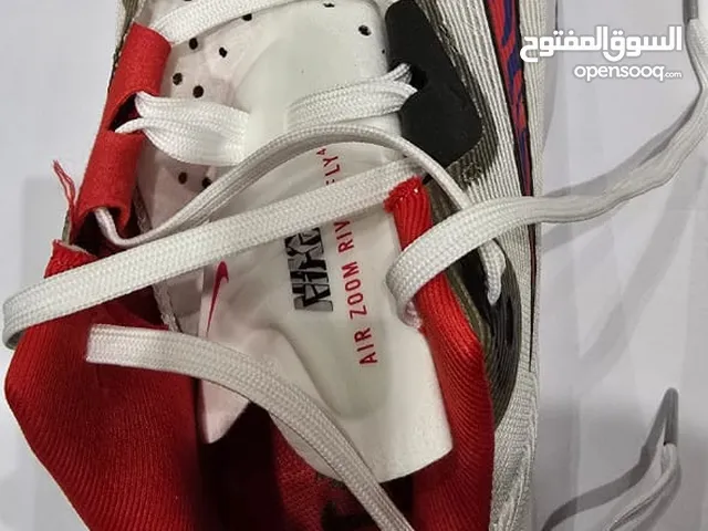43 Sport Shoes in Amman