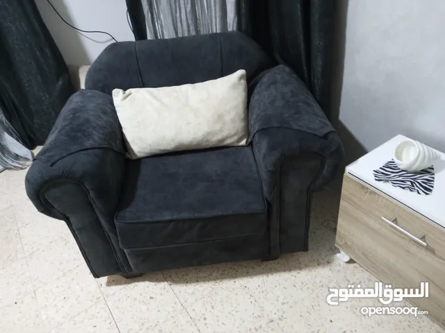 طقم كنب مستعمل بحاله الوكاله