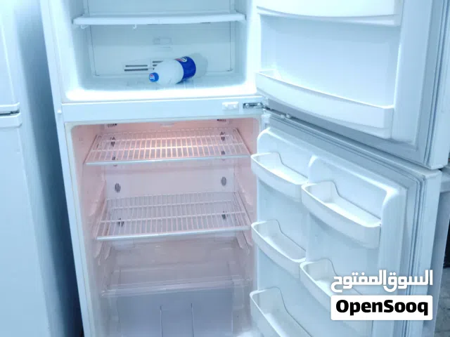 نبيع ثلاجه دايو18 حجم متوسط بحاله جيده استخدام تبريد وتجميد قوي معا التوصيل تم