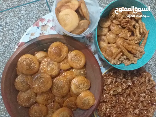 حلويات منزلية لذيذه و الثمن جد مناسب