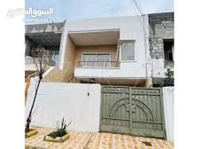 300 m2 More than 6 bedrooms Townhouse for Rent in Basra Al Jameea