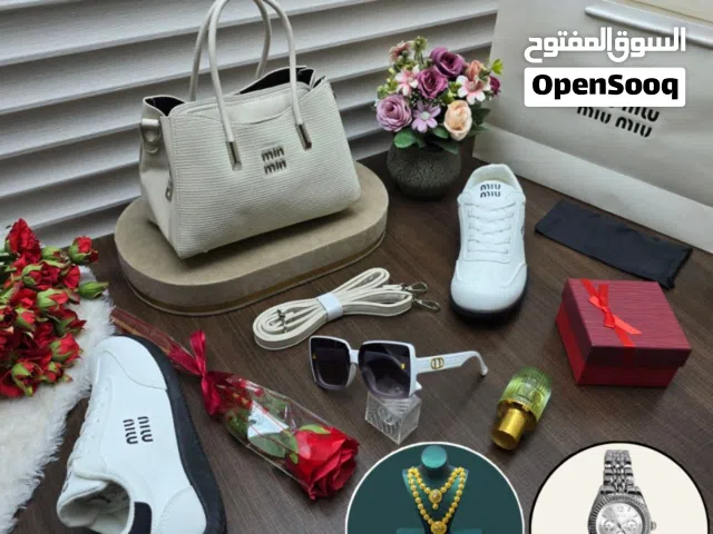 مزاجي عطورت ومكياج واكسسورات وشنط وملابس