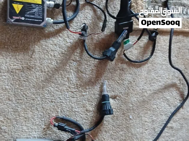 طقم سيستم زينون كامل عالي وواطي متحرك (محولات الكرمل 35W + لمبات H4 HI/LO)