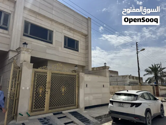 250 m2 More than 6 bedrooms Townhouse for Sale in Basra Tahseneya