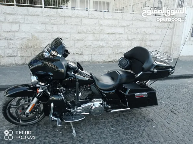 Harley Davidson CVO Street Glide 2017 in Amman