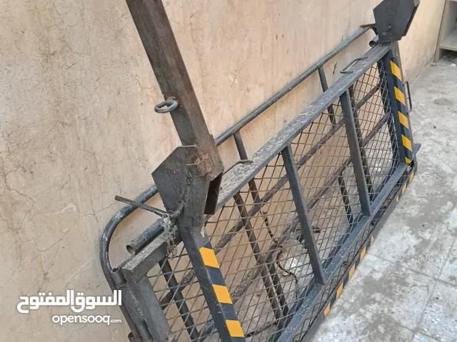 سله سياره سله اغراض سياره صالون سله اغراض للسياره كما هو موضح بالصور للبيع بالرياض