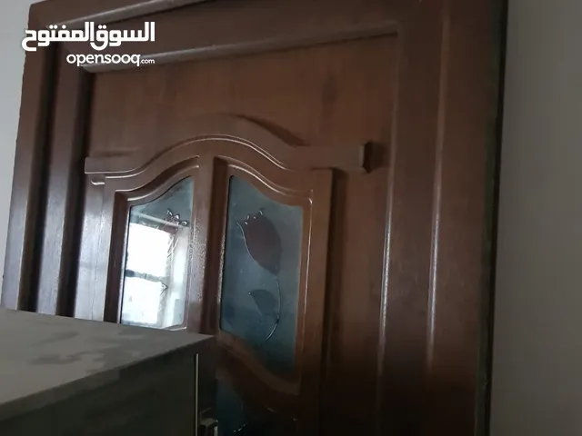 طبلة زجاج ذهبية