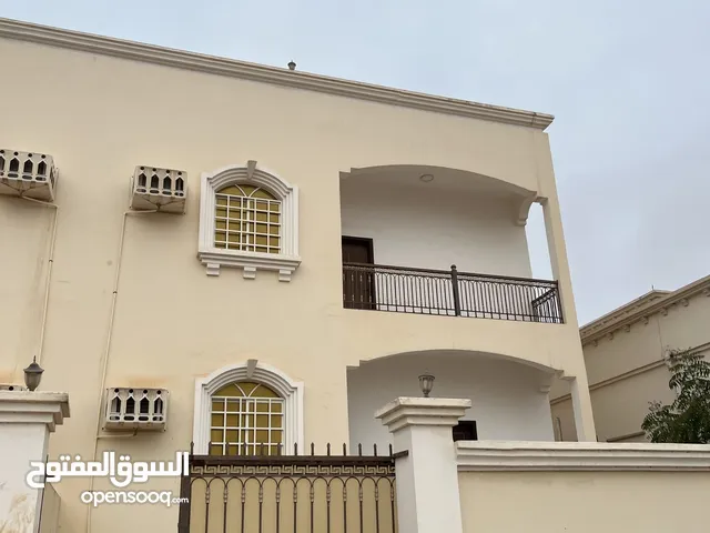 يوجد لدينا شقة الاجار اليومي في صلالة