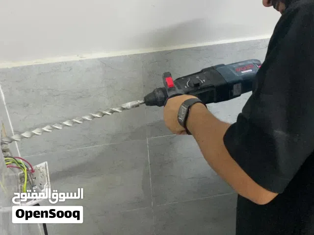 دريل بقوة 2200 واط من شركة BOSS الاصلية لثقب الجدار ونفس الوقت هلتي للحفر والتكس