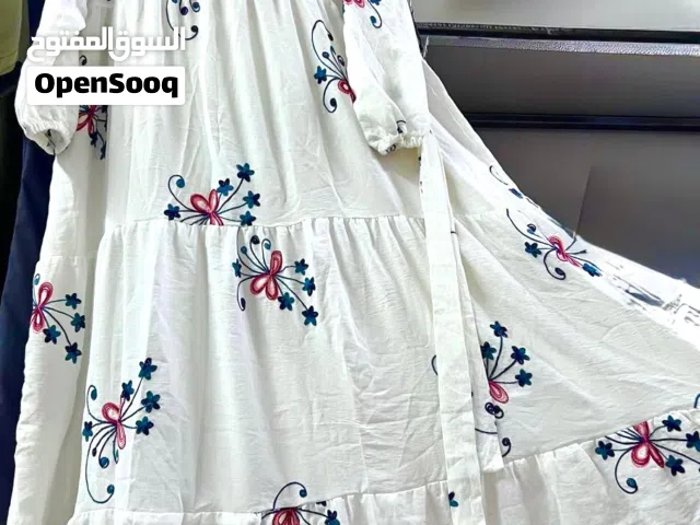 فساتين جاهزه واقمشه