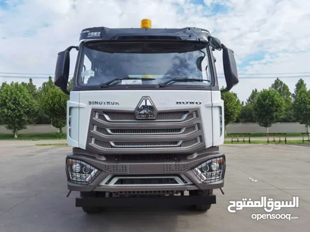 Sinotruk HOWO-NX 6x4 Dump Truck, 400HP, Manual Transmission, 18 m3 Cargo Box