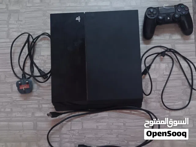 PlayStation 4 PlayStation for sale in Al Dhahirah