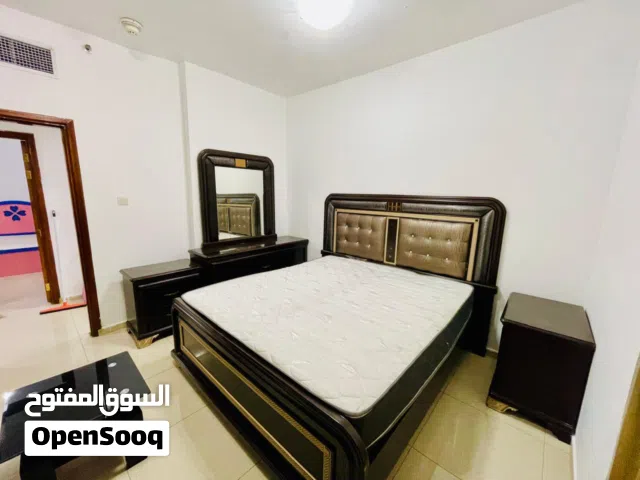 3 rooms available