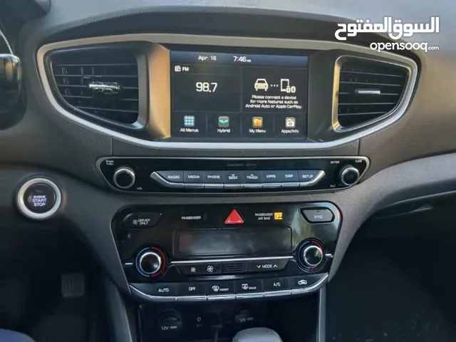 Sedan Hyundai in Irbid