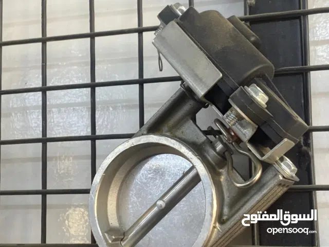 مضخم صوت فتح وتسكير على كبسة كهرباء