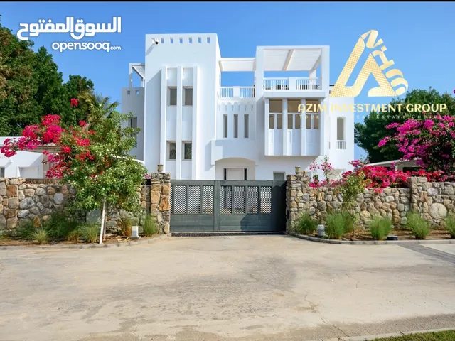Fully Furnished Sea view villa at Al Siffa-Pool-6Bedroom-Gorgeous Landscape!! For Sale OMR 1.7M