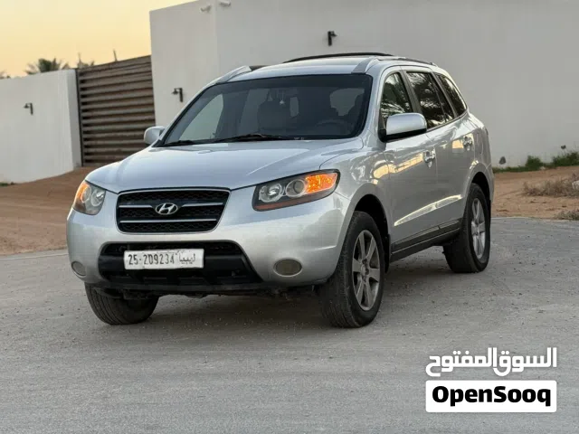 Used Hyundai Santa Fe in Misrata