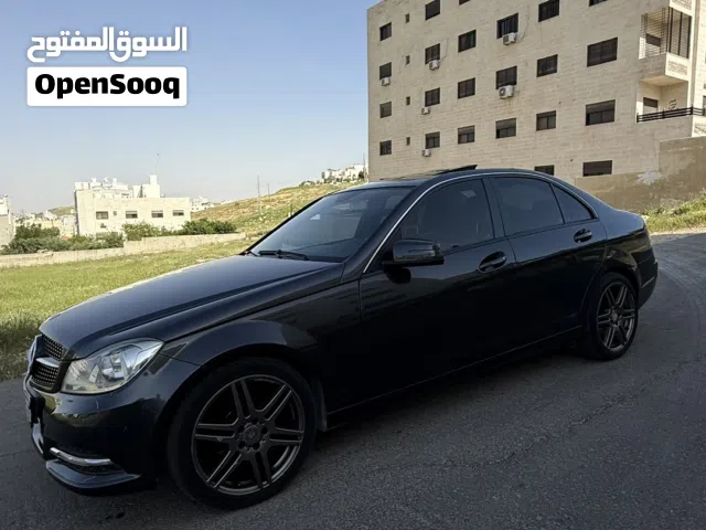 2013 مرسيدس بنز الفئة-C C 180