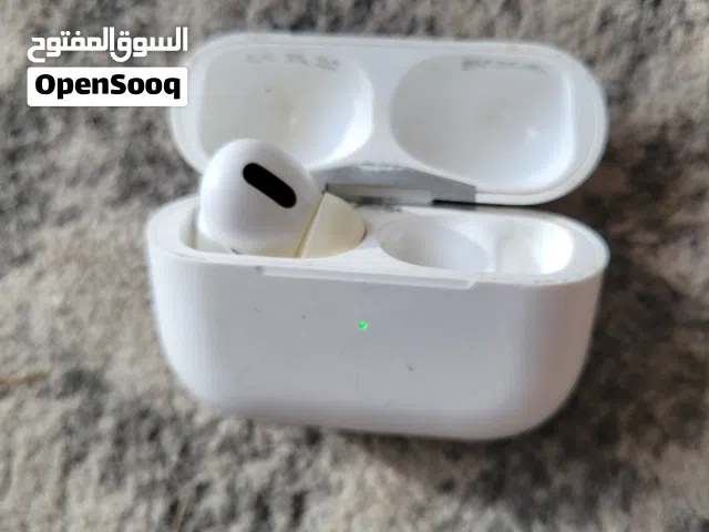ركز معي/مطلوب سماعة ايربودز برو فردة يمين