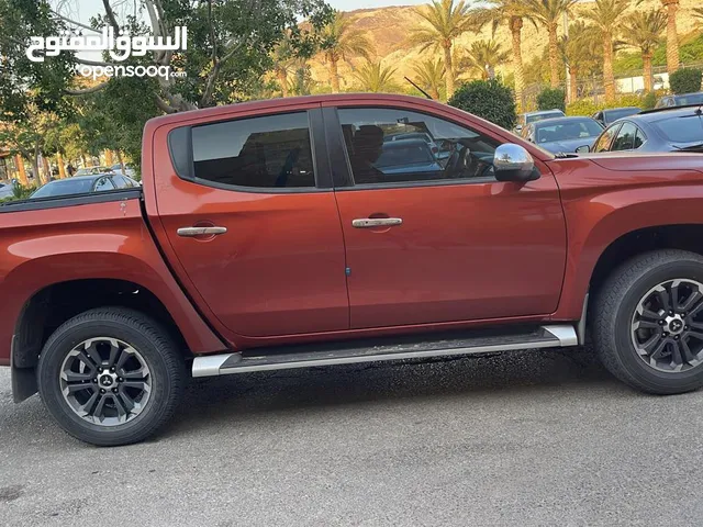 Mitsubishi L200 2021 ميتسوبيشي بيك أب