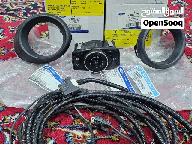 كشافات فورد فيجو اصلية من 2016