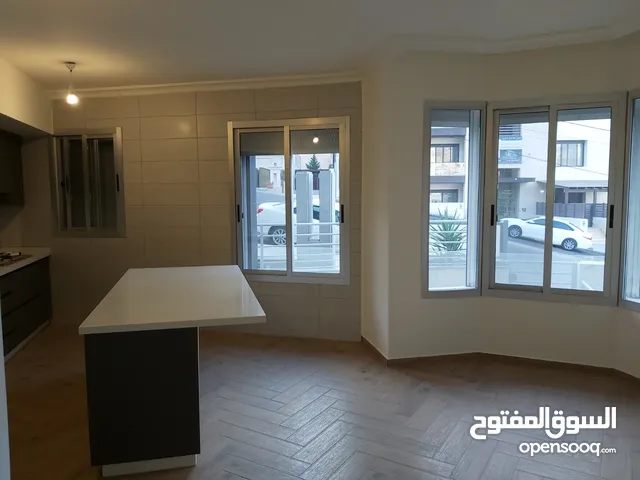 170m2 3 Bedrooms Apartments for Sale in Amman Deir Ghbar