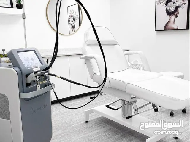 عيادات للبيع في الشارقة منذ اكثر عن 9 سنوات في السوق وسمعة ممتازة