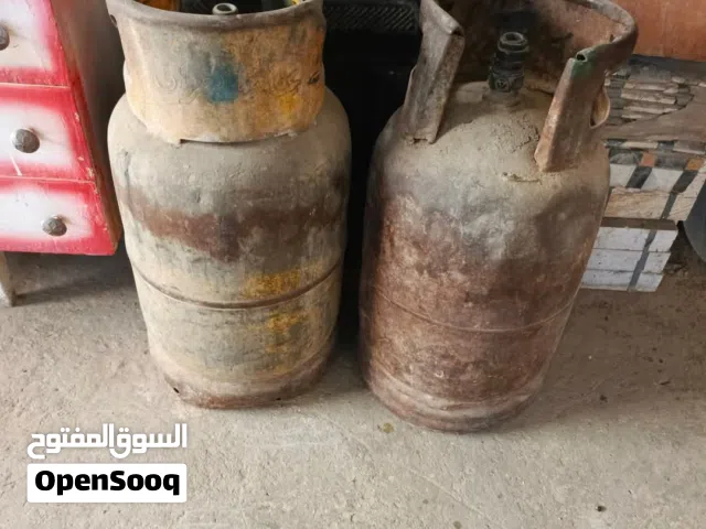 قناني اثنين البيع