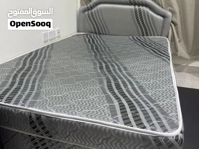 سرير 120 سم مع مكنسة كهربائية