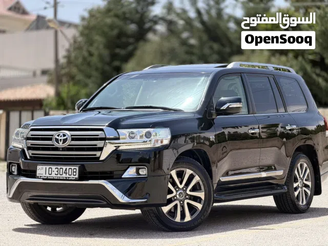2016 Toyota Land Cruiser VX